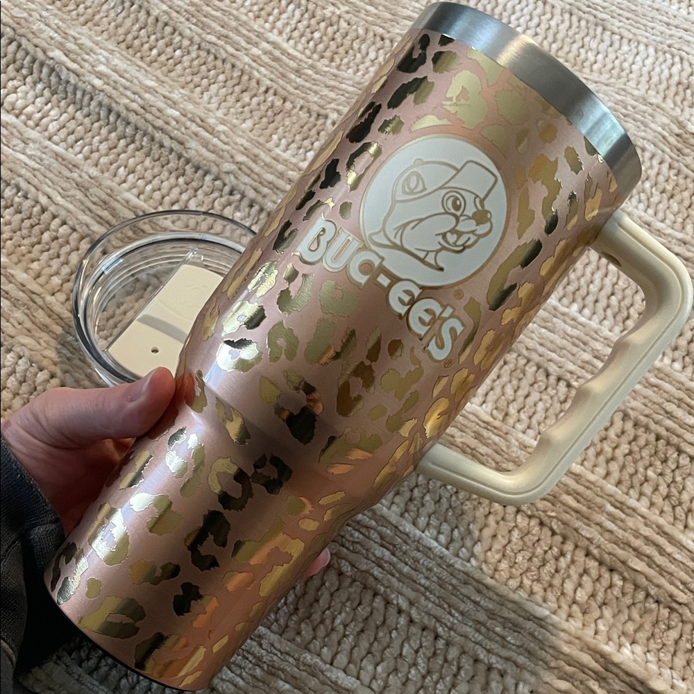 Buc-ee's Gold Leopard Print Tumbler